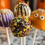 Halloween Cake Pops